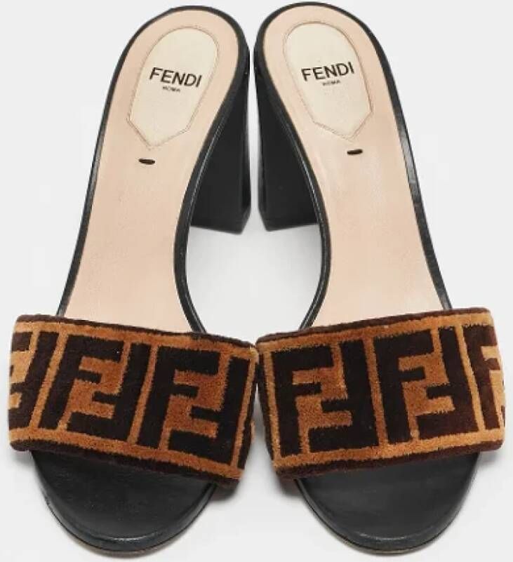 Fendi Vintage Pre-owned Velvet sandals Multicolor Dames