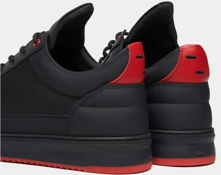 Filling Pieces Low Top Tech Crumbs Red Black Heren