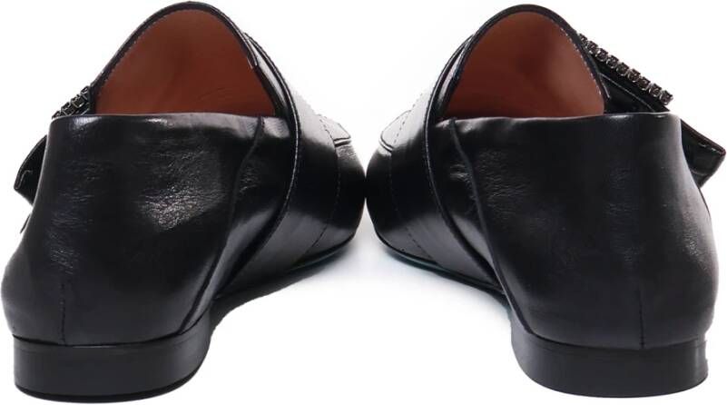 Fratelli Russo Zwarte loafers met heldere decoratie Black Dames