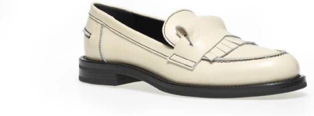 Frau Lak Schelp Loafer White Dames