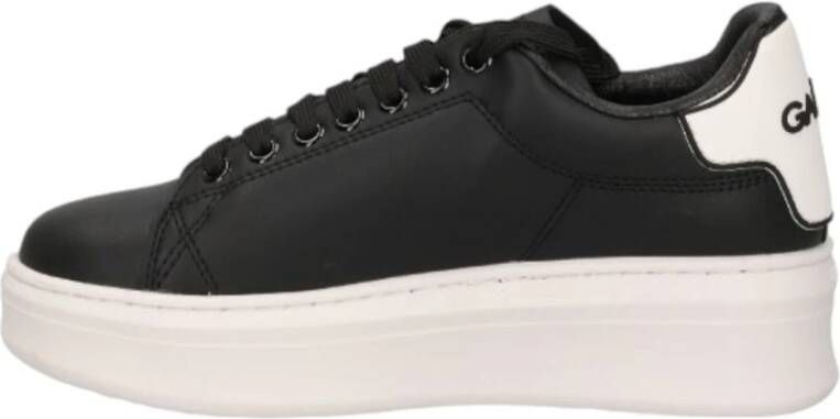 Gaëlle Paris Lage Sneakers Black Dames