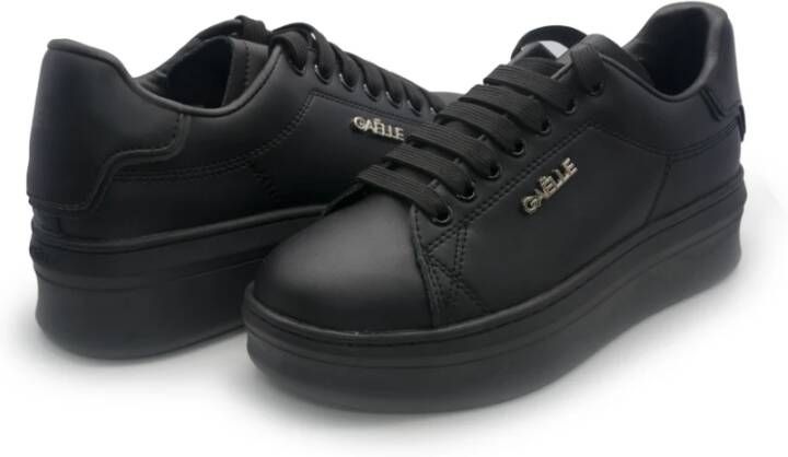 Gaëlle Paris Zwarte leren sneakers Gacam01080 model Black Dames