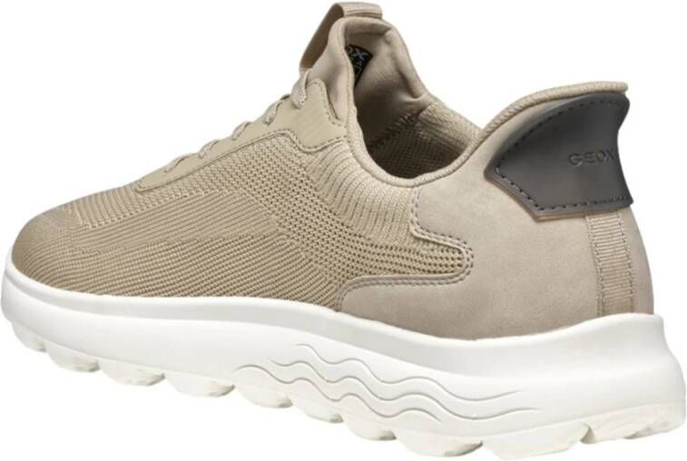 Geox Beige Casual Textiel Sneakers met 3cm Rubberen Zool Beige Heren