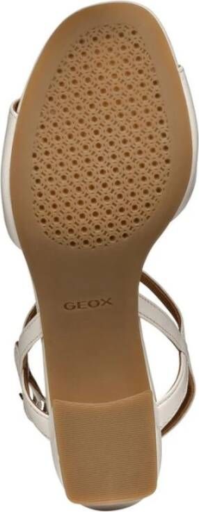 Geox Beige Platte Sandalen voor Vrouwen Beige Dames