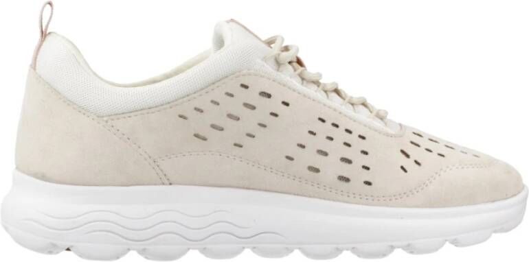 Geox Stijlvolle Casual Sneakers voor Vrouwen Beige Dames