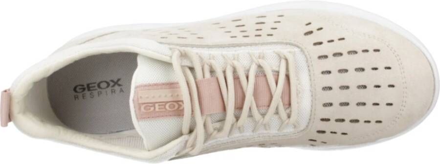 Geox Stijlvolle Casual Sneakers voor Vrouwen Beige Dames