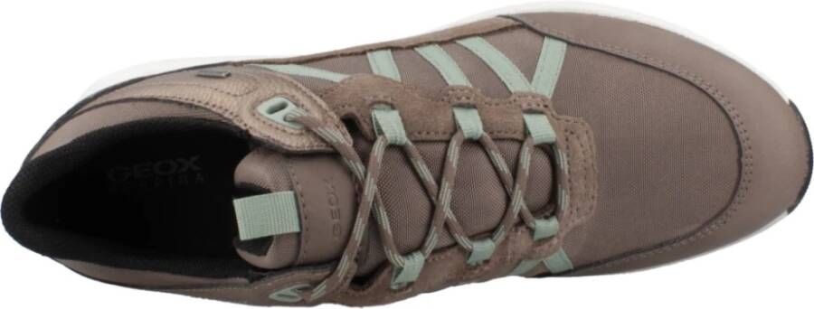 Geox Stijlvolle Sneakers voor dagelijks gebruik Brown Dames