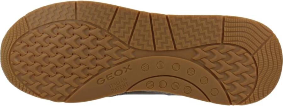 Geox Stijlvolle Sneakers voor dagelijks gebruik Brown Dames