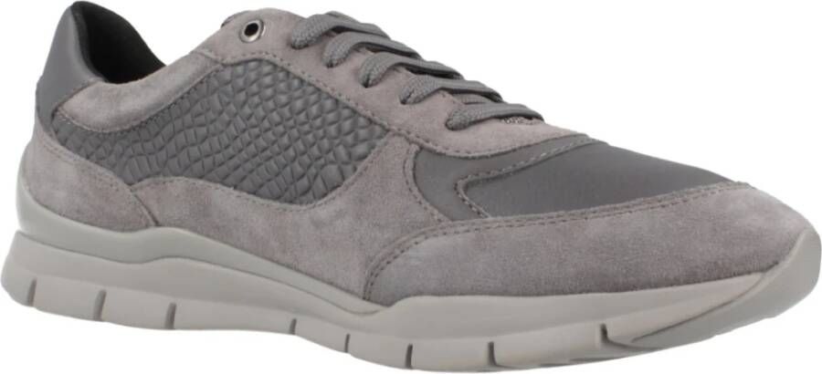 Geox Stijlvolle Sneakers voor Vrouwen Brown Dames