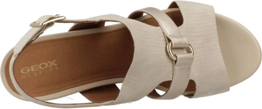 Geox Stijlvolle Wedges voor Vrouwen Beige Dames