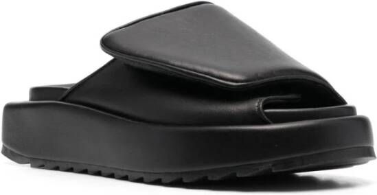 Gia Borghini Zwarte leren casual open flats muilezels Black Dames