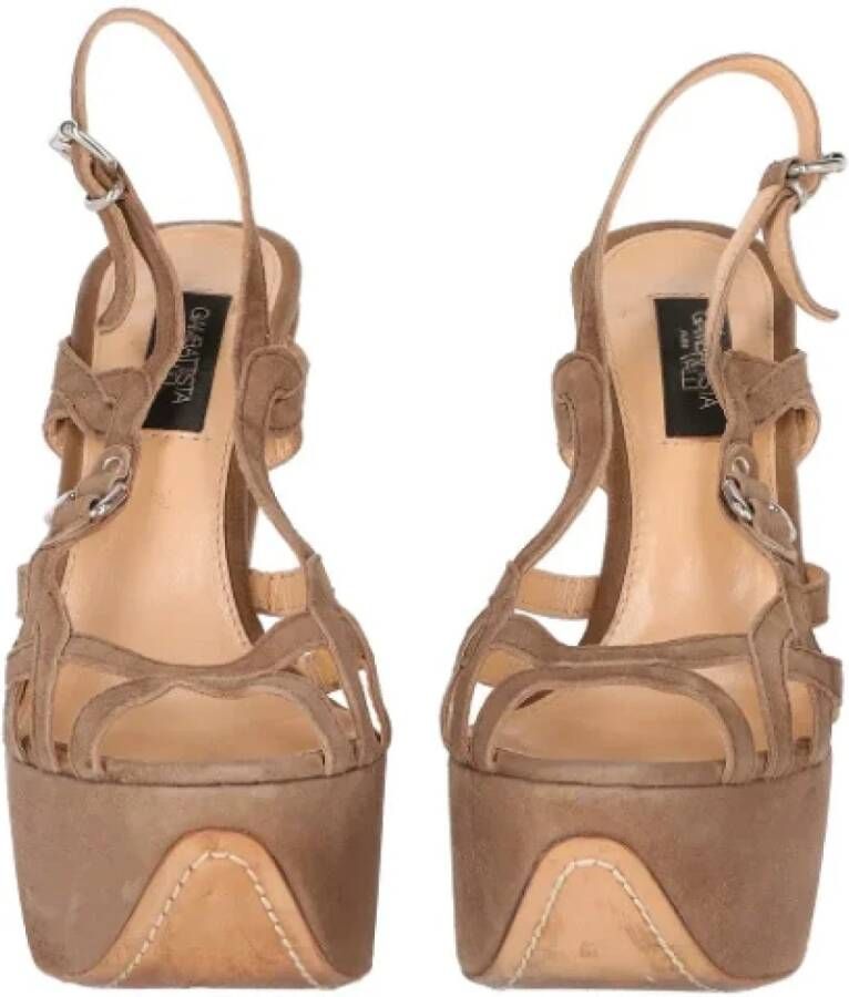 Giambattista Valli Pre-owned Suede sandals Beige Dames