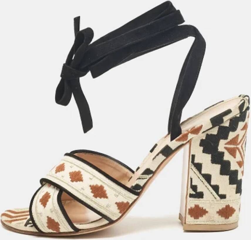 Gianvito Rossi Pre-owned Canvas sandals Multicolor Dames