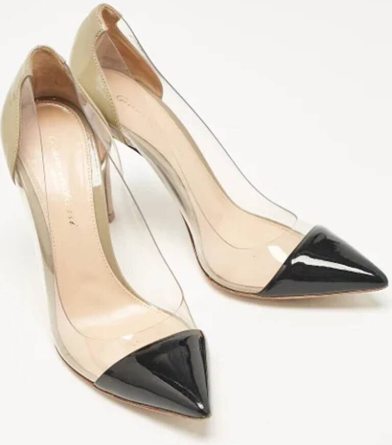 Gianvito Rossi Pre-owned Fabric heels Black Dames