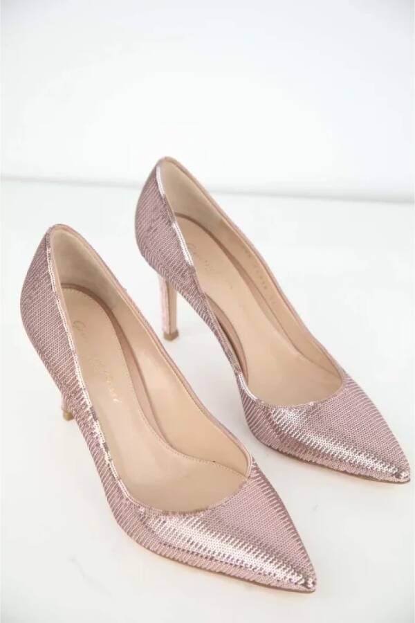 Gianvito Rossi Pre-owned Fabric heels Pink Dames