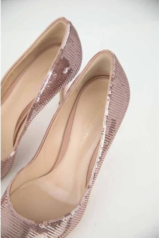 Gianvito Rossi Pre-owned Fabric heels Pink Dames