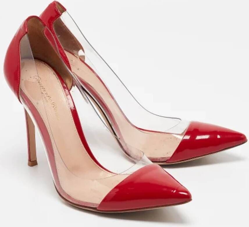 Gianvito Rossi Pre-owned Fabric heels Red Dames