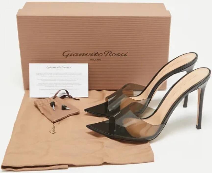 Gianvito Rossi Pre-owned Fabric sandals Black Dames