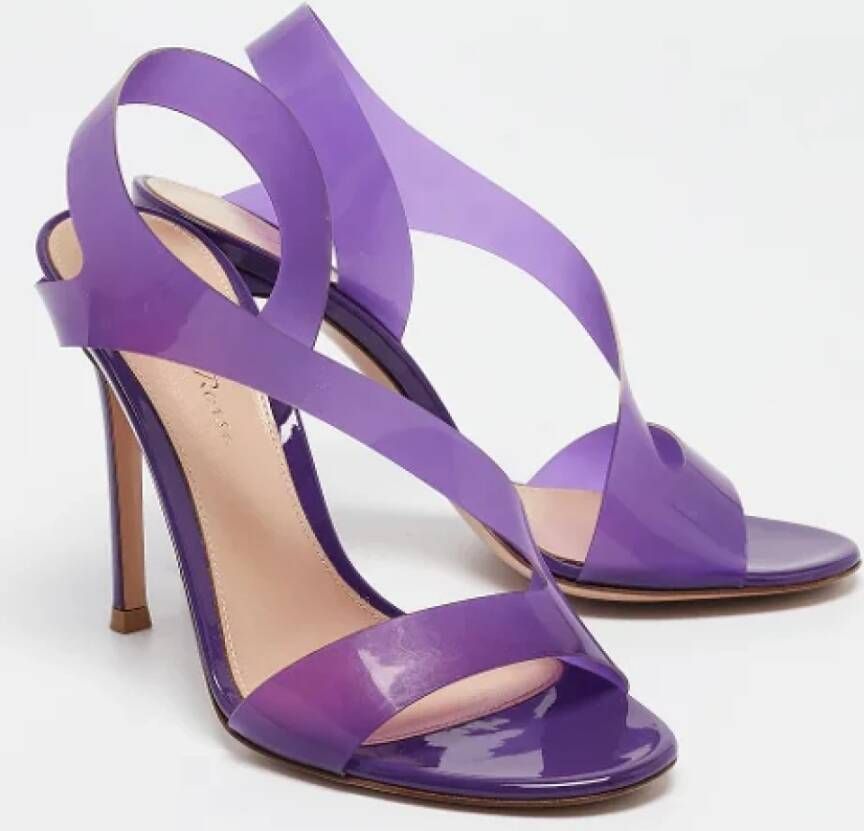 Gianvito Rossi Pre-owned Fabric sandals Purple Dames