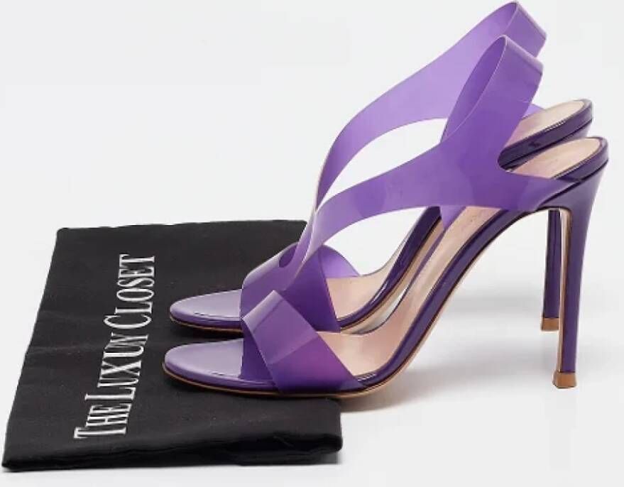 Gianvito Rossi Pre-owned Fabric sandals Purple Dames