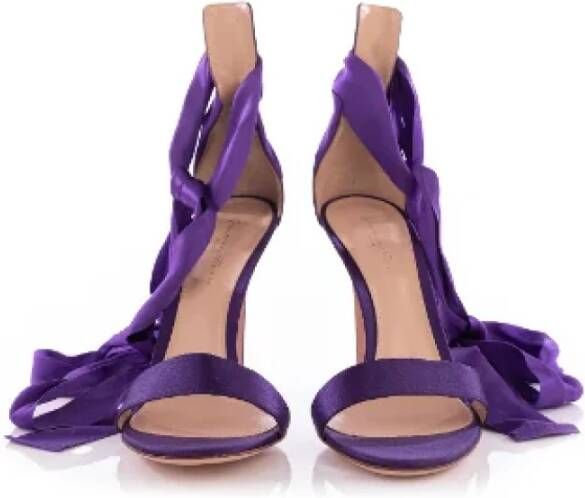 Gianvito Rossi Pre-owned Fabric sandals Purple Dames