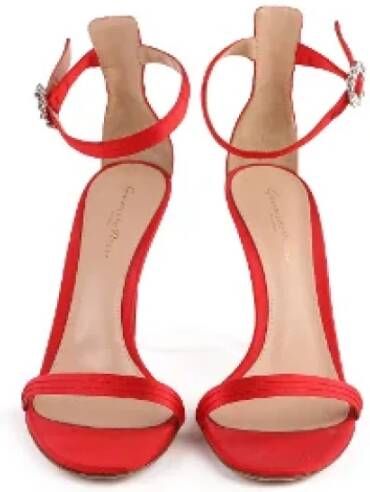 Gianvito Rossi Pre-owned Fabric sandals Red Dames