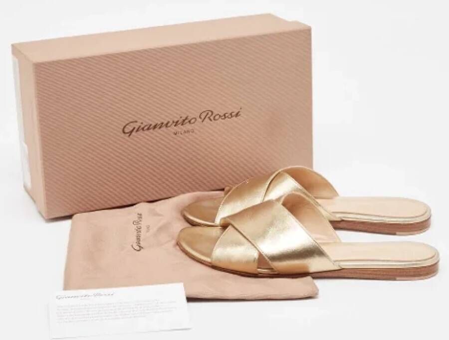 Gianvito Rossi Pre-owned Leather flats Yellow Dames