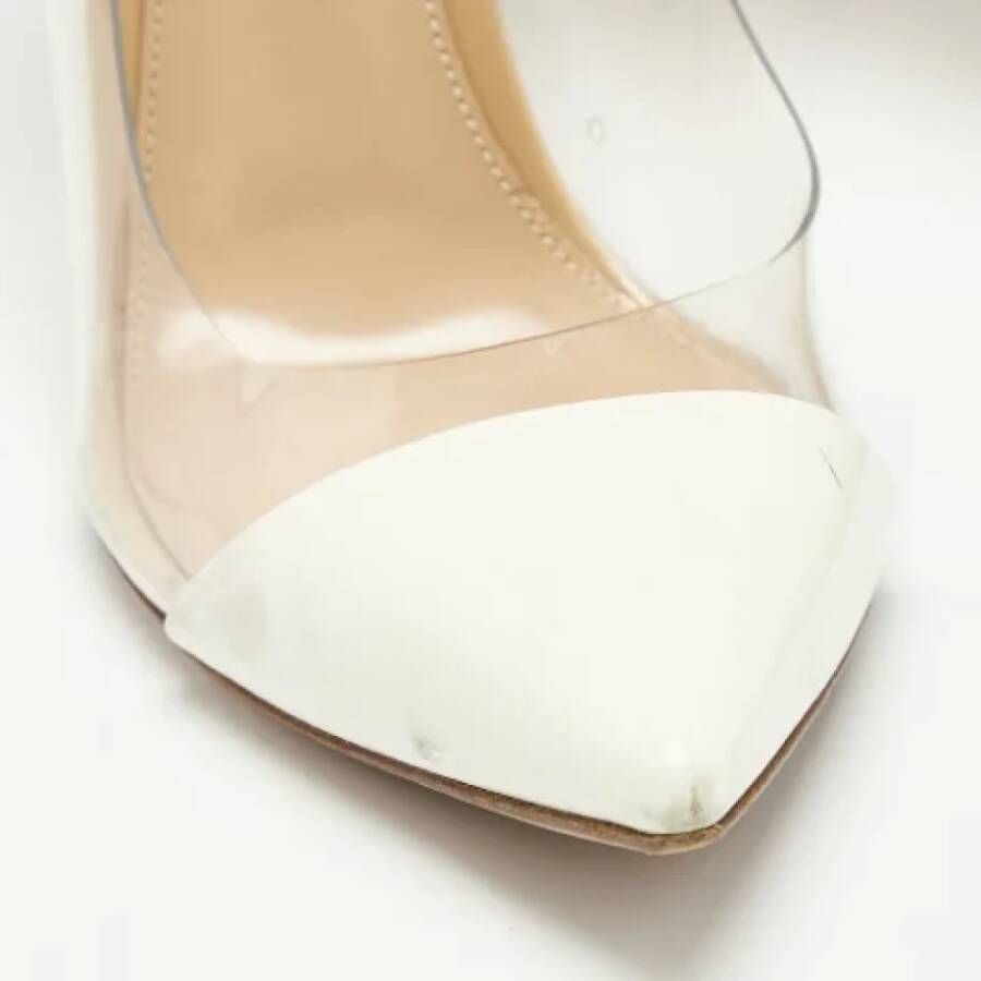 Gianvito Rossi Pre-owned Leather heels Beige Dames