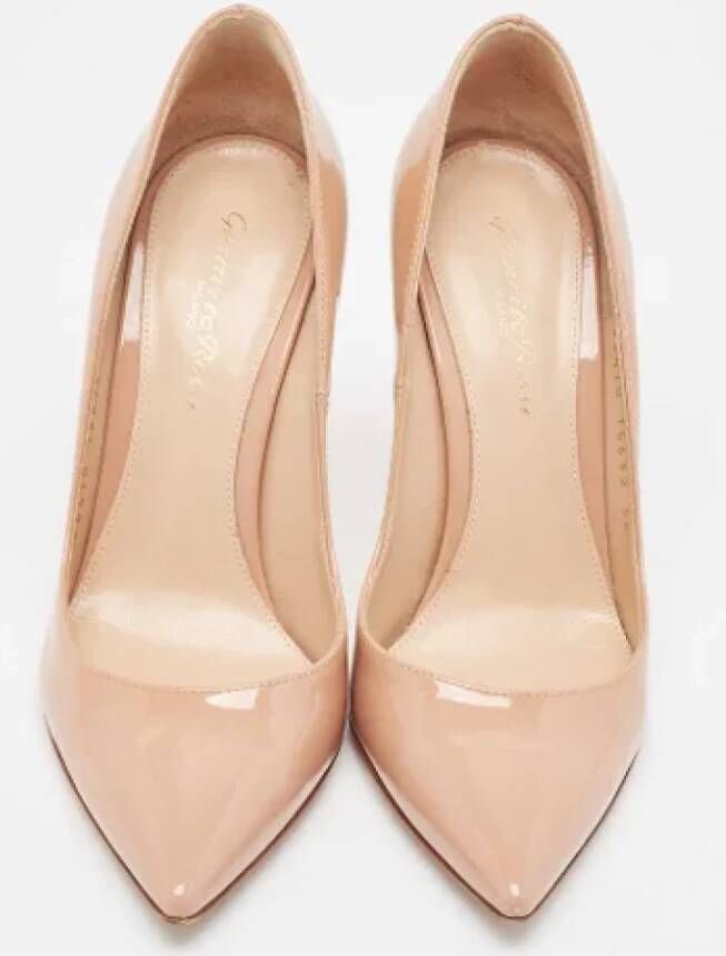 Gianvito Rossi Pre-owned Leather heels Beige Dames