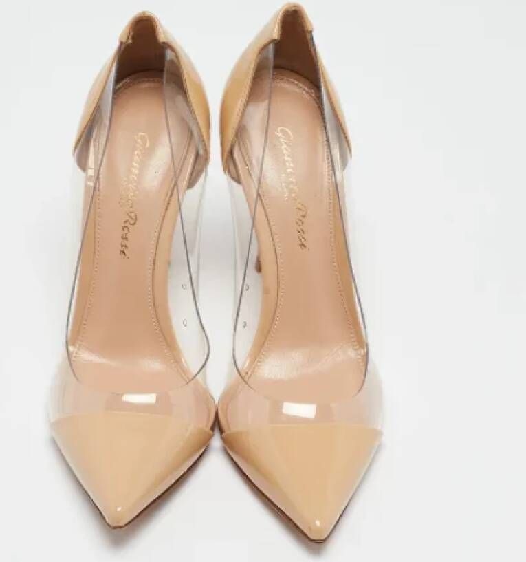 Gianvito Rossi Pre-owned Leather heels Beige Dames