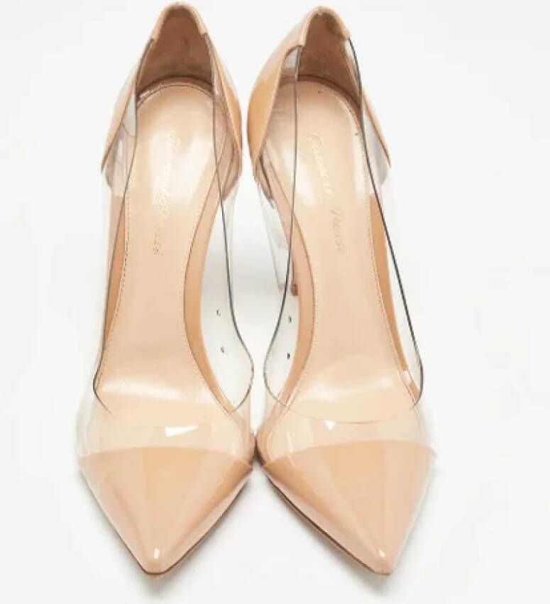 Gianvito Rossi Pre-owned Leather heels Beige Dames