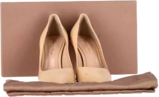 Gianvito Rossi Pre-owned Leather heels Beige Dames