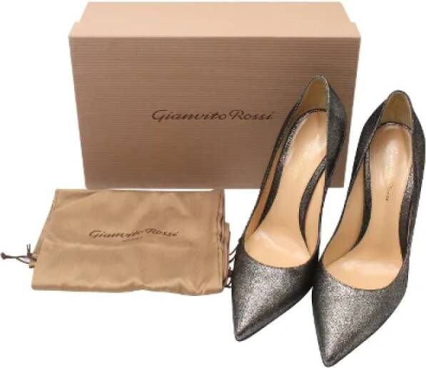 Gianvito Rossi Pre-owned Leather heels Gray Dames