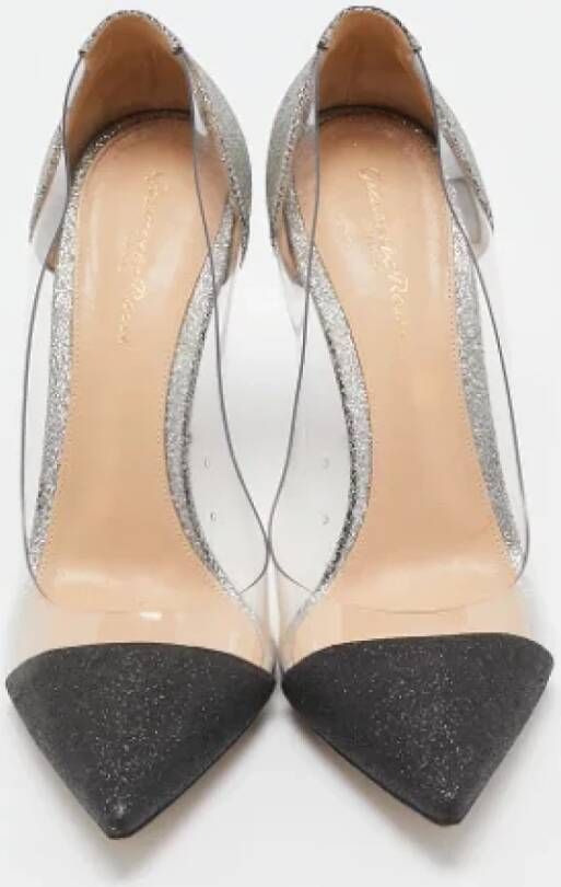 Gianvito Rossi Pre-owned Leather heels Gray Dames