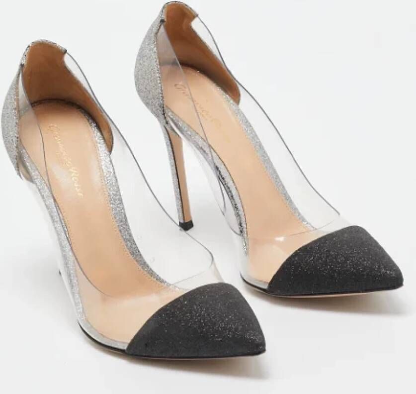 Gianvito Rossi Pre-owned Leather heels Gray Dames