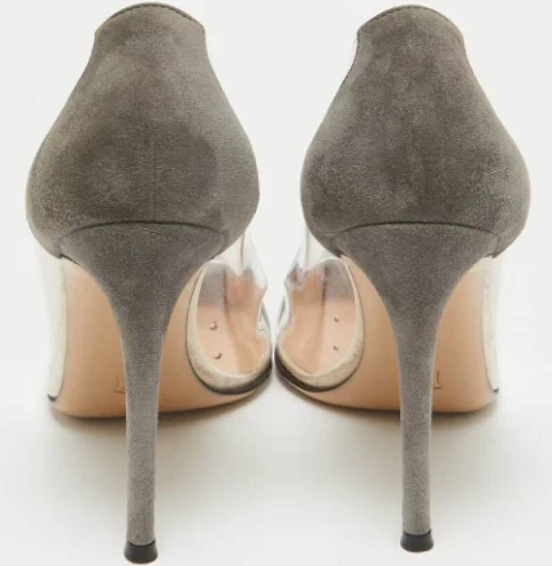 Gianvito Rossi Pre-owned Leather heels Gray Dames