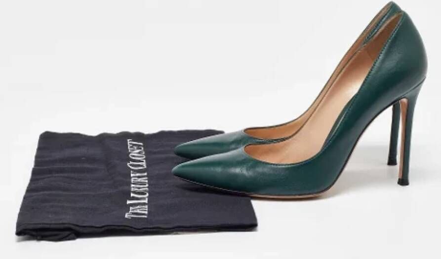 Gianvito Rossi Pre-owned Leather heels Green Dames