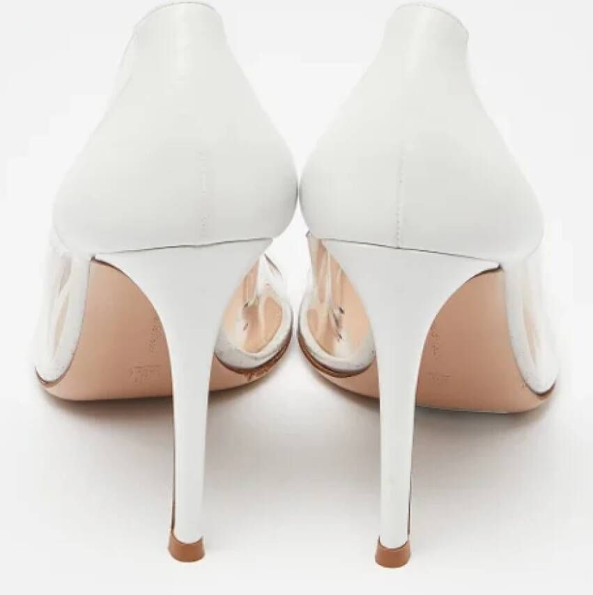 Gianvito Rossi Pre-owned Leather heels White Dames