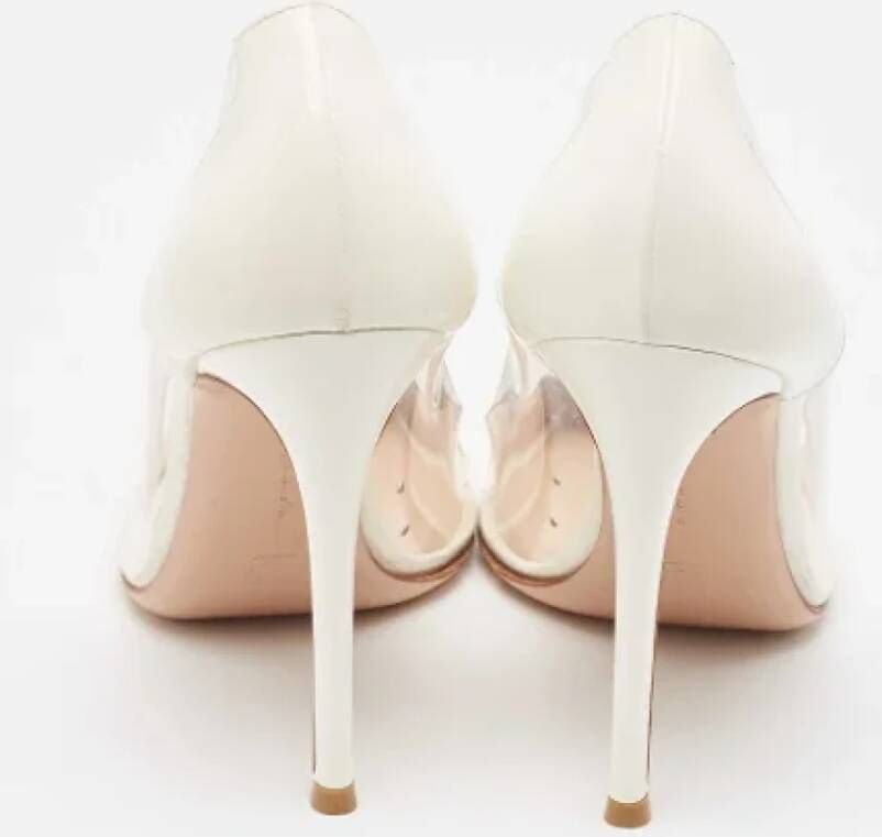 Gianvito Rossi Pre-owned Leather heels White Dames