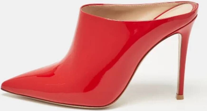 Gianvito Rossi Pre-owned Leather mules Red Dames