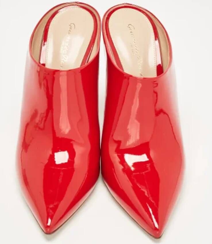 Gianvito Rossi Pre-owned Leather mules Red Dames