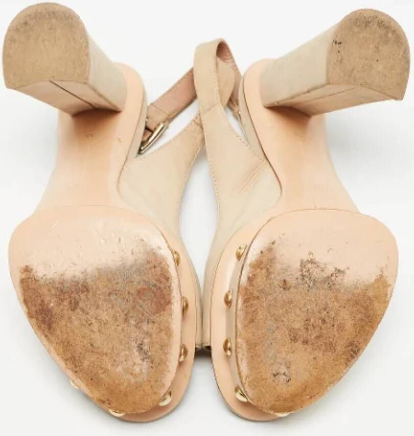 Gianvito Rossi Pre-owned Leather sandals Beige Dames