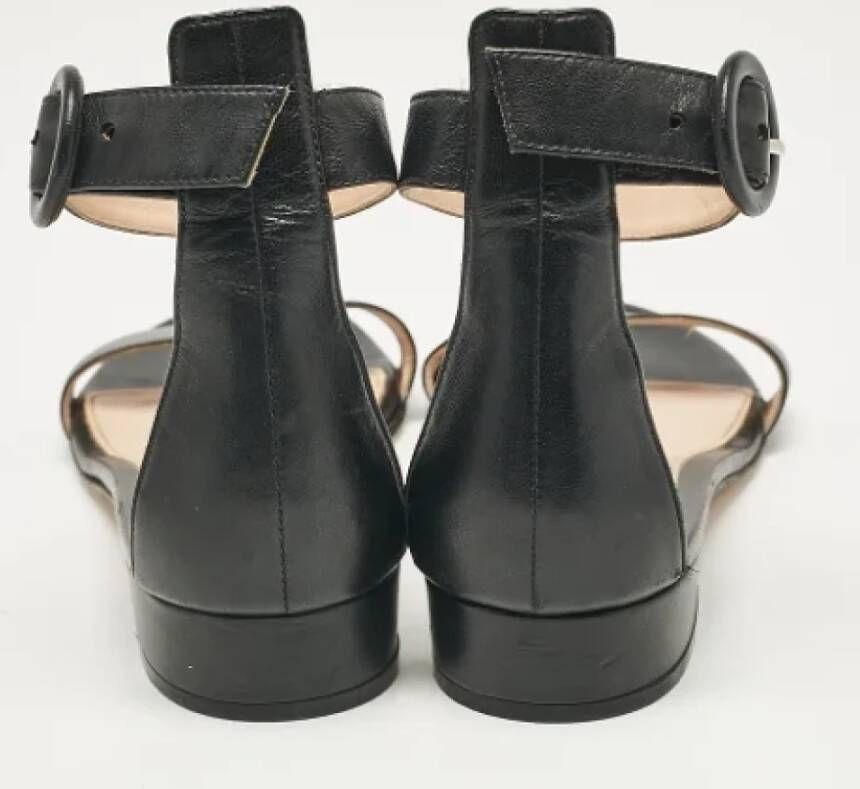 Gianvito Rossi Pre-owned Leather sandals Black Dames