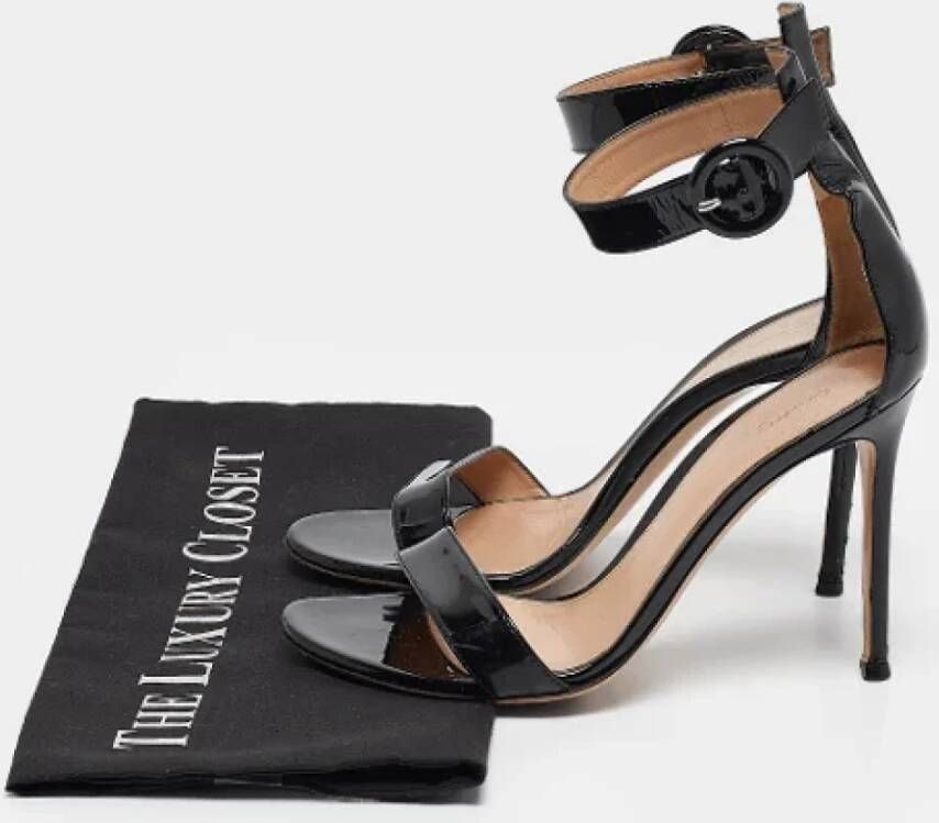 Gianvito Rossi Pre-owned Leather sandals Black Dames