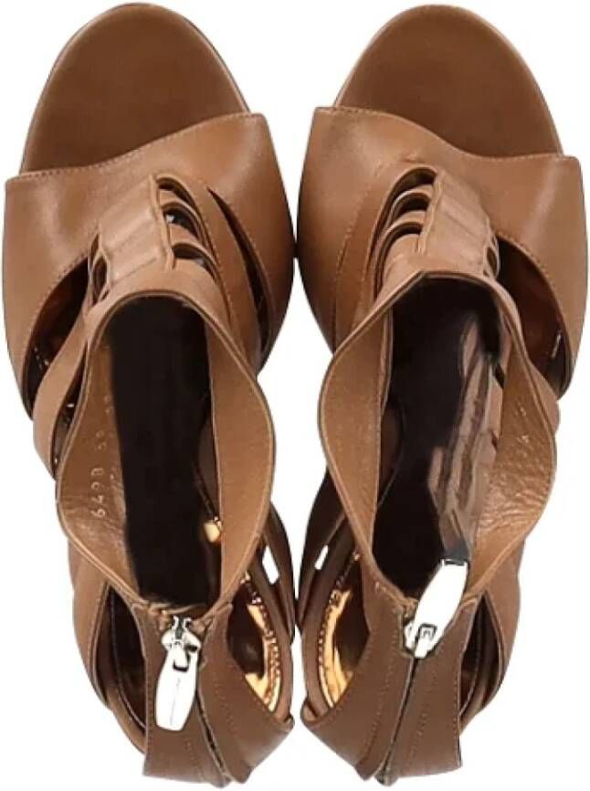 Gianvito Rossi Pre-owned Leather sandals Brown Dames