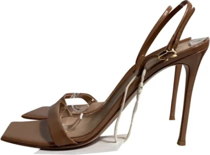 Gianvito Rossi Pre-owned Leather sandals Brown Dames