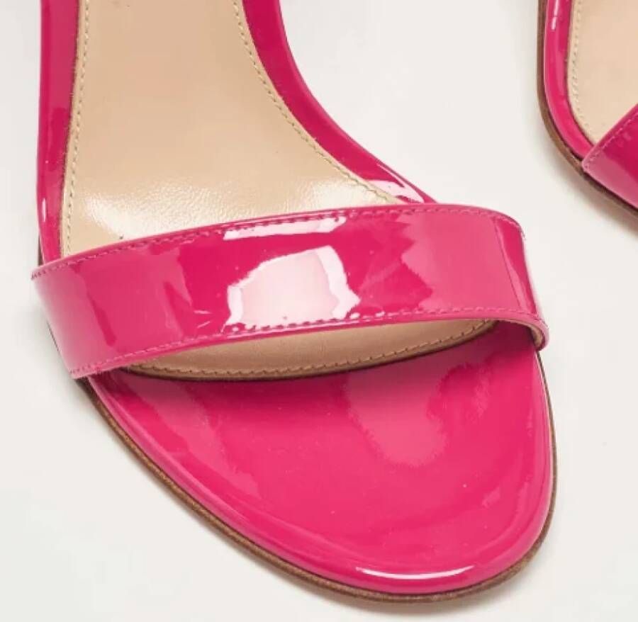 Gianvito Rossi Pre-owned Leather sandals Pink Dames