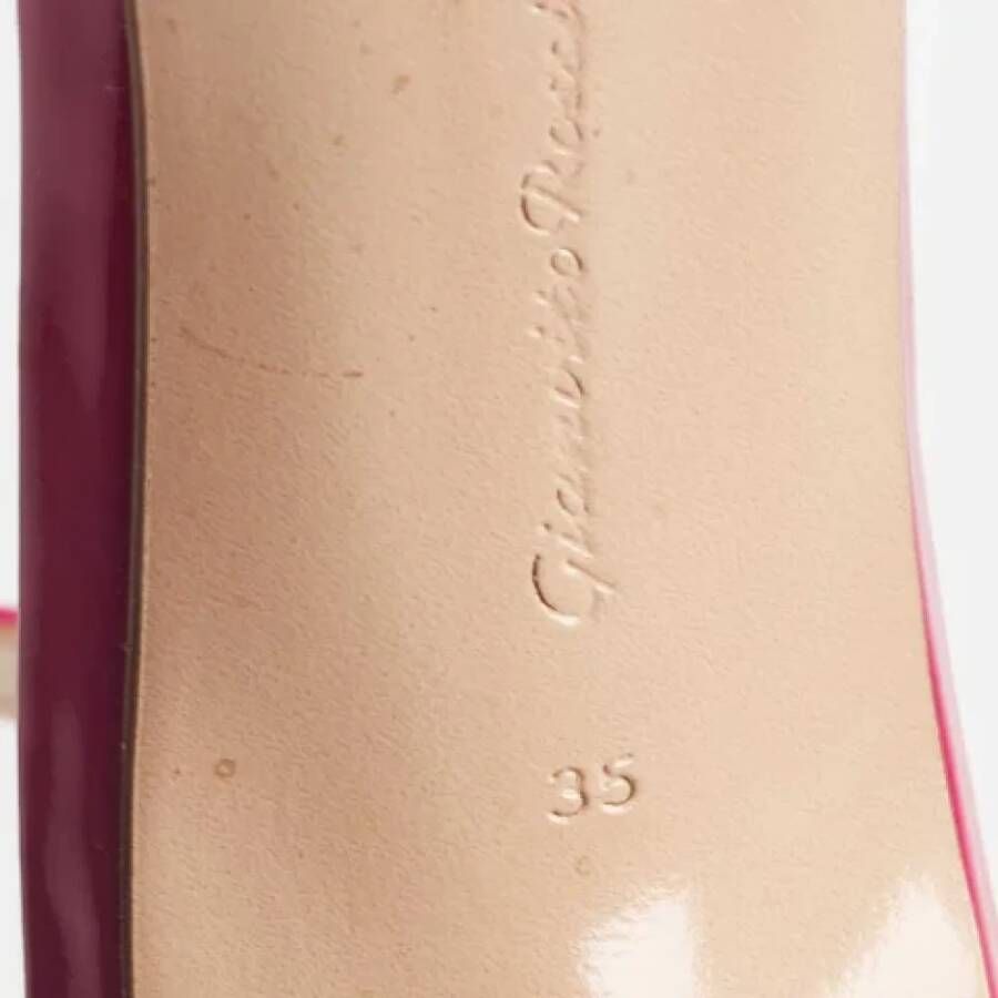 Gianvito Rossi Pre-owned Leather sandals Pink Dames