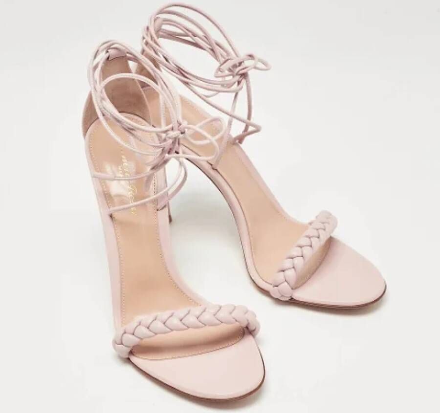 Gianvito Rossi Pre-owned Leather sandals Pink Dames