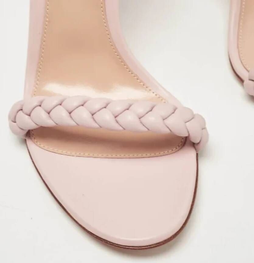 Gianvito Rossi Pre-owned Leather sandals Pink Dames